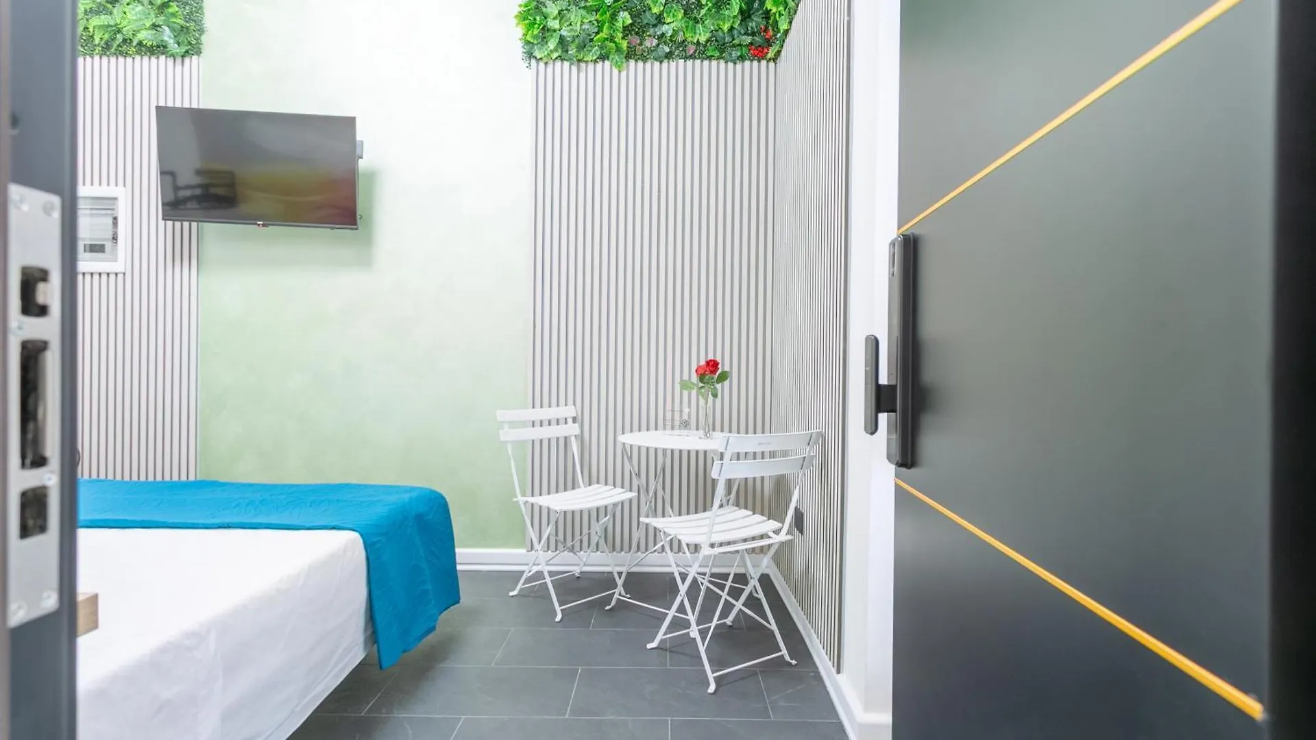 Guest house Le Regine - Home Suites - Adult Only Rome