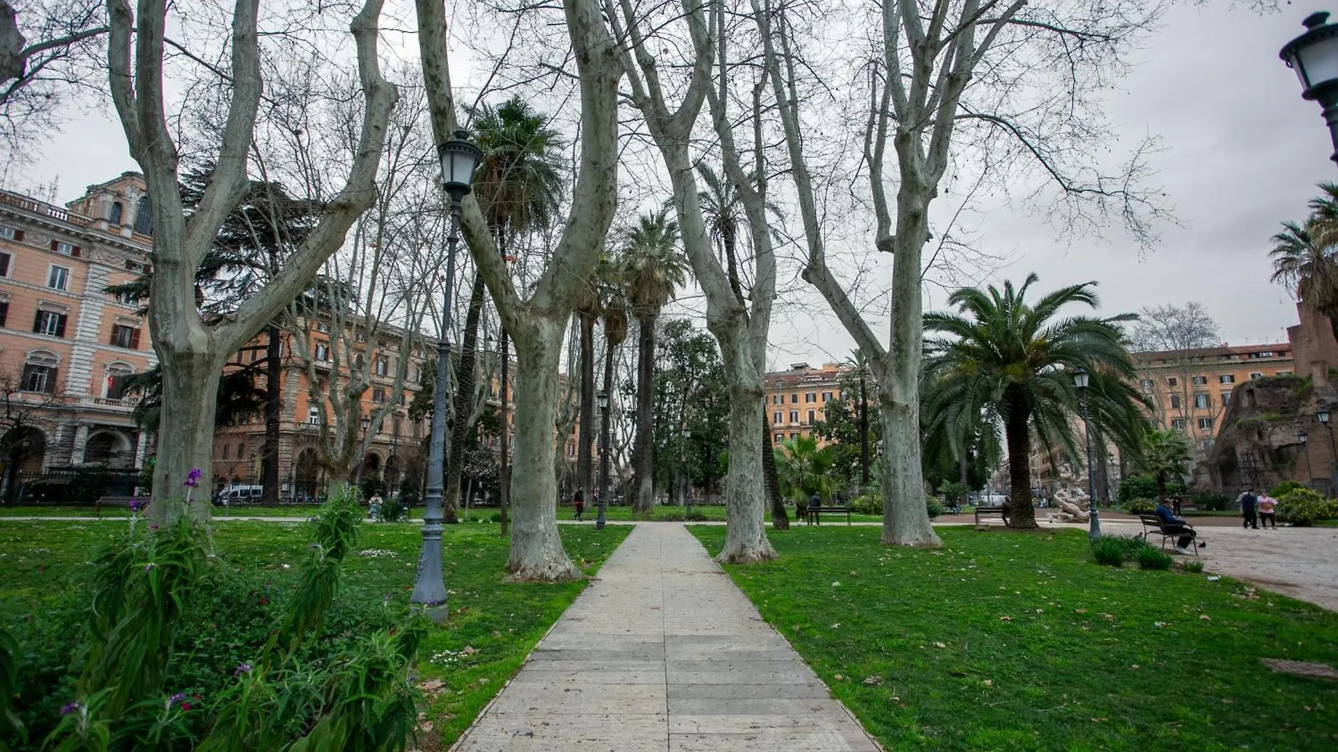 Guest house Le Regine - Home Suites - Adult Only Rome