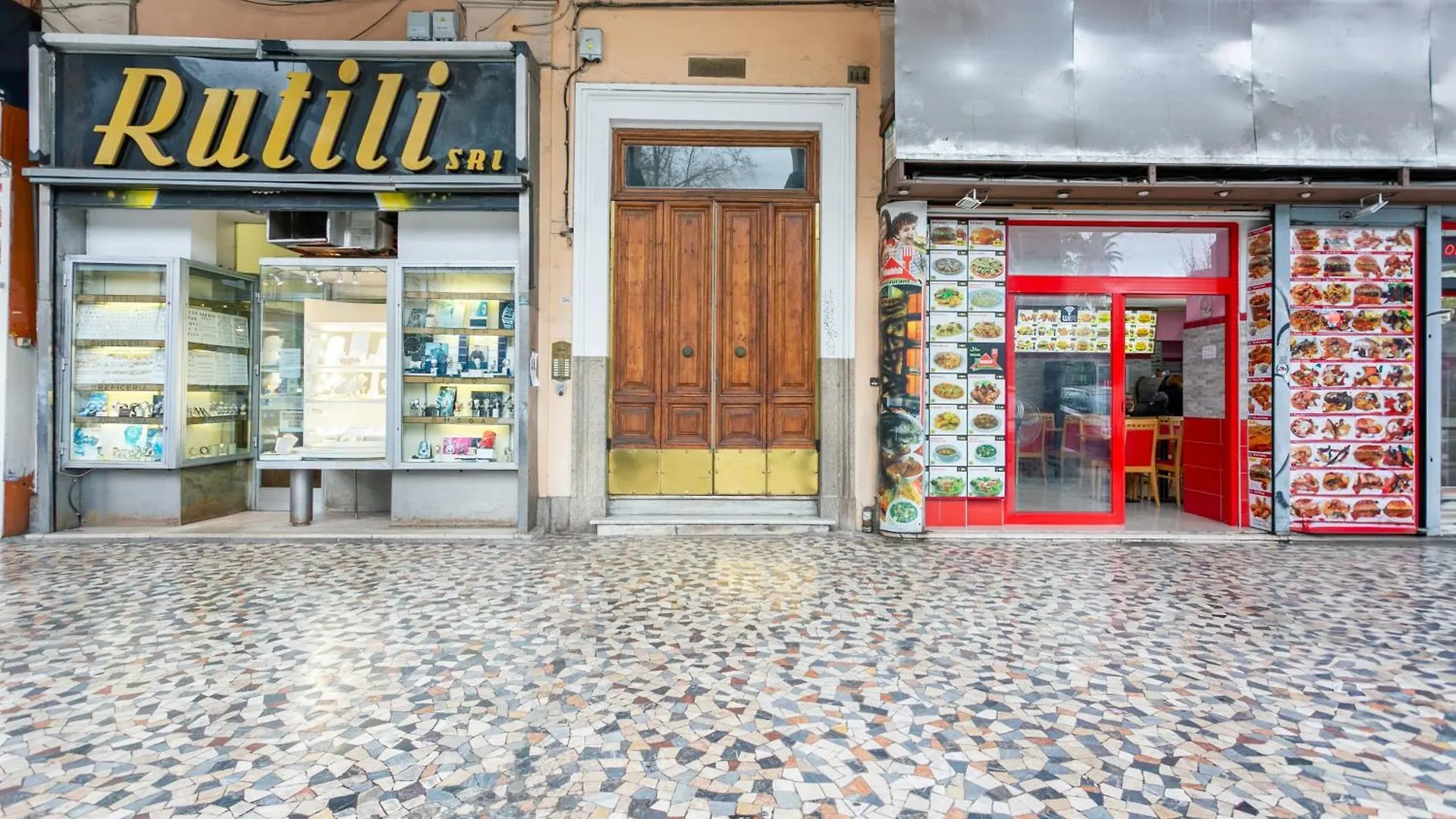 Guest house Le Regine - Home Suites - Adult Only Rome Italy