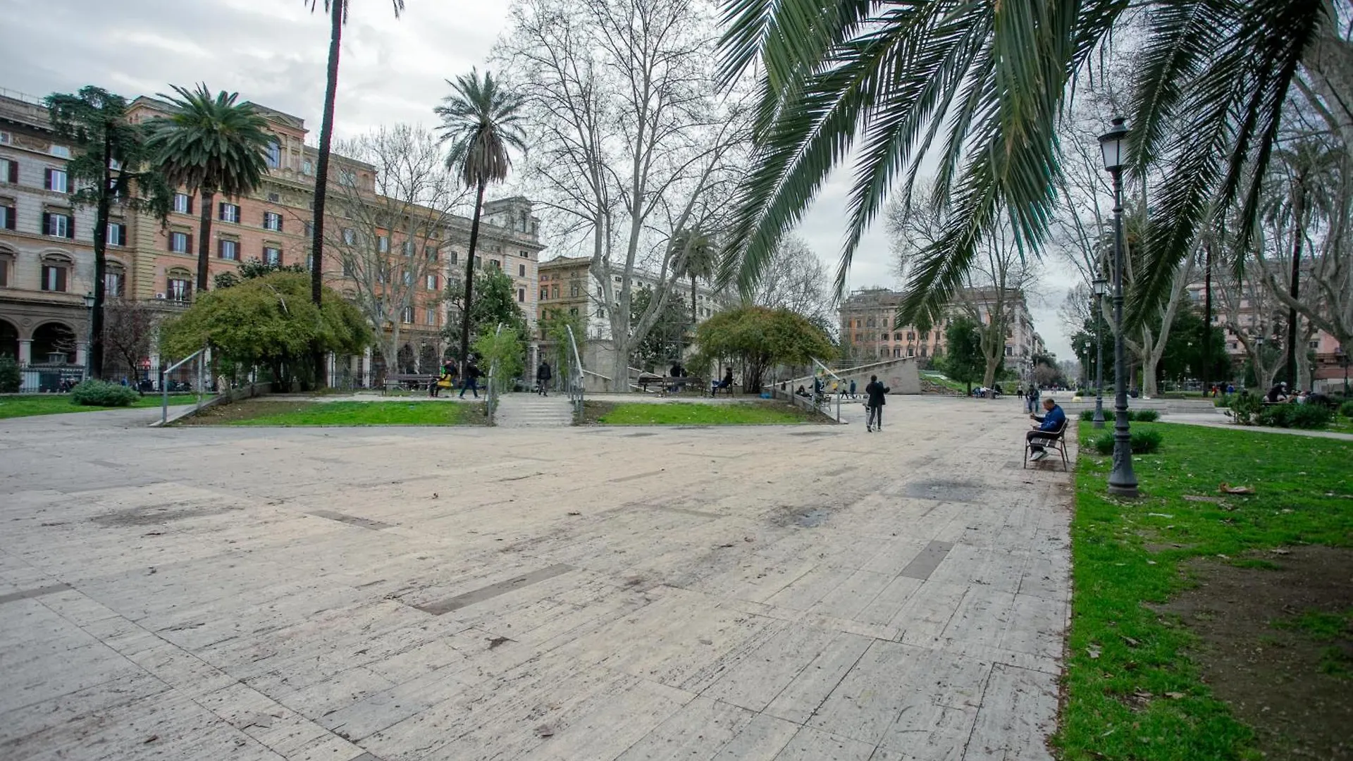 Le Regine - Home Suites - Adult Only Rome
